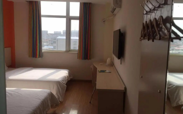 7 Days Inn Kaifeng Daliang Men Branch