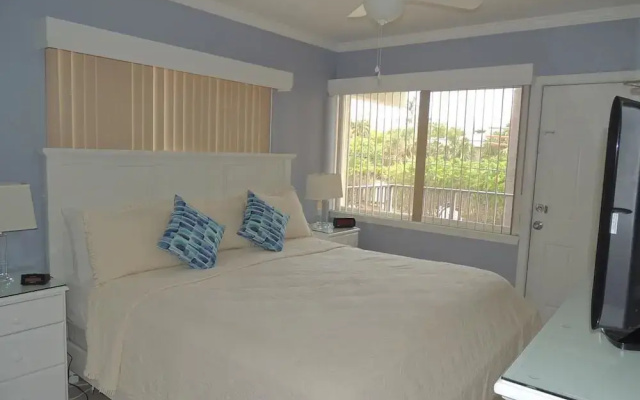 Aqua Mar Condos
