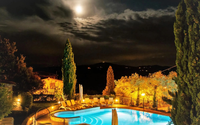 Holiday Home in Collazone With Pool & Sauna