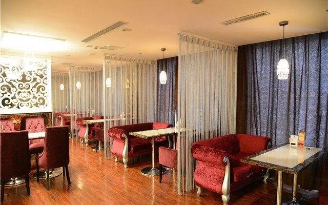 Yiyuan Business Inn