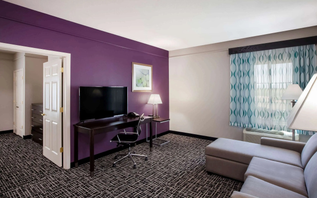La Quinta Inn & Suites by Wyndham Lubbock North