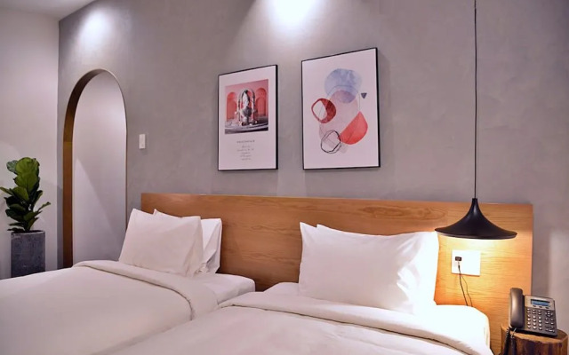 New Hotel