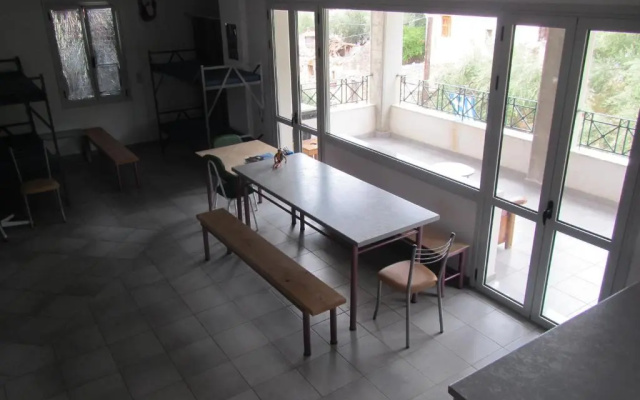 "Action" House in Leonidio 12-beds