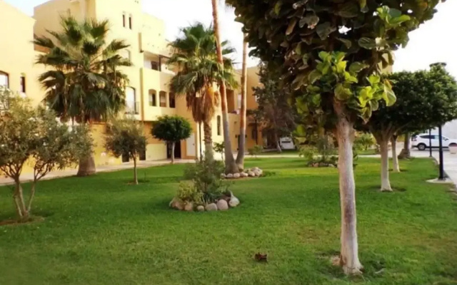 Apartment in Roquetas Near Playa Serena Beach