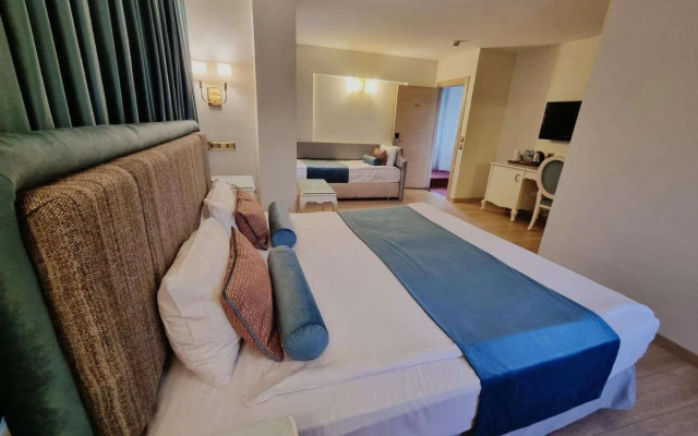 3T Residence & Hotel