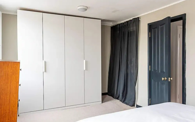 Gorgeous Hoxton Flat