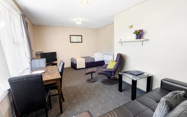 Oakleigh Motel