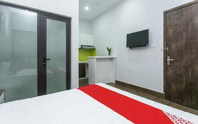 OYO 586 Hoang Anh Apartment