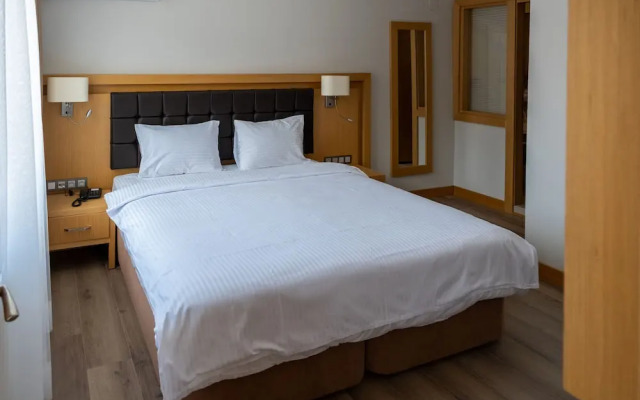 Lotus Park Hotel