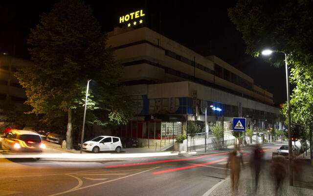 Hotel Navarras вид на фасад