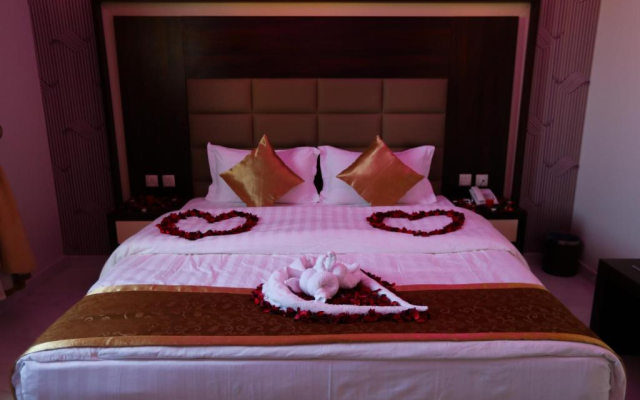Toptel ApartHotel