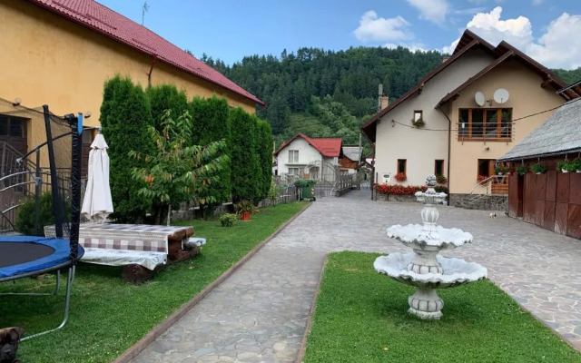 Rustic Apartament