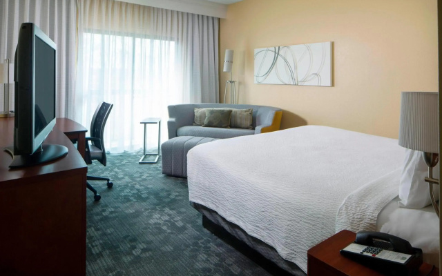 Courtyard by Marriott Huntsville University Drive