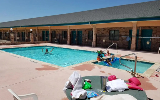 Quality One Motel