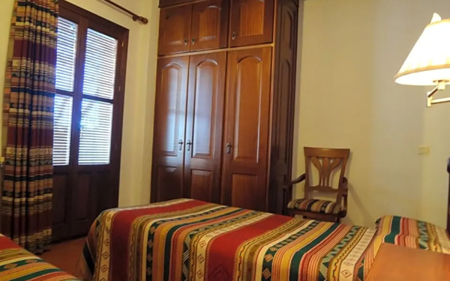 Hotel Poqueira II