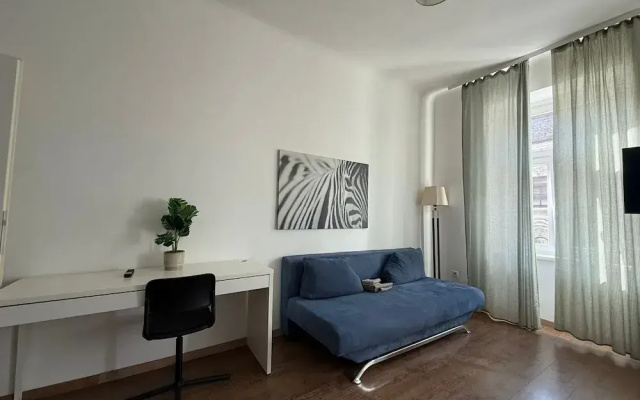 1BR Apt Budget Stay by Westbahnhof