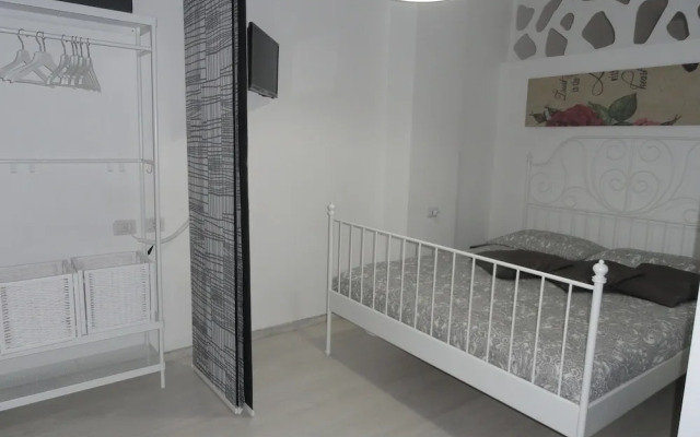 Tyche House Roma