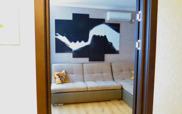 Apartment on Prokopheva st.
