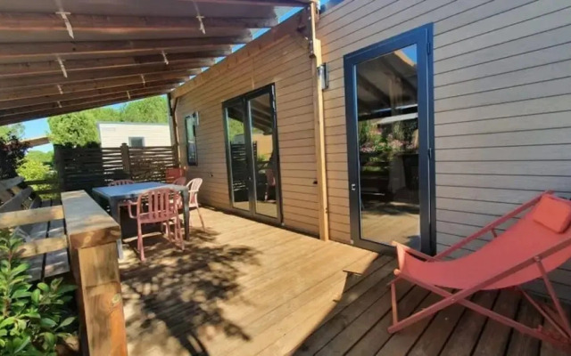 Mobile Home in Serignan With air Conditioning