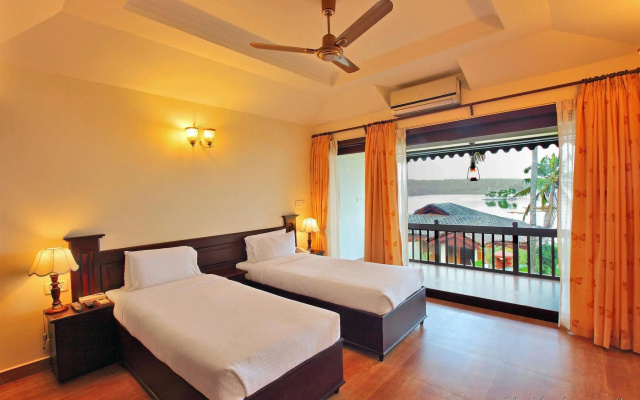 Fragrant Nature Backwater Resort & Ayurveda Spa