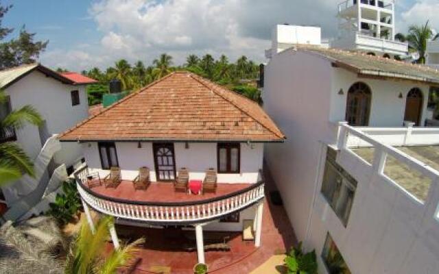 Royal Beach Hotel Хиккадува вид на фасад