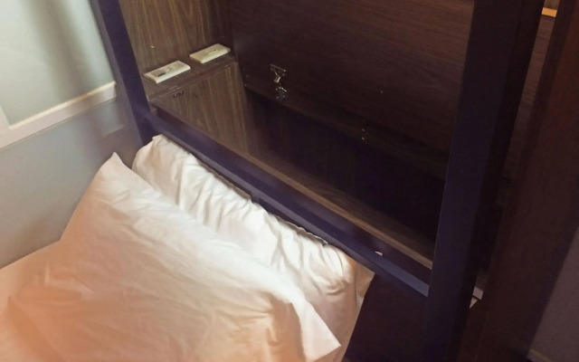 Aquarium Hostel