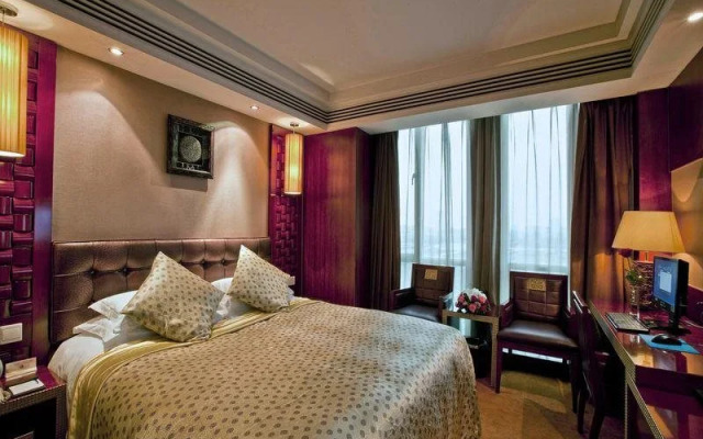 Tieliu Business Hotel