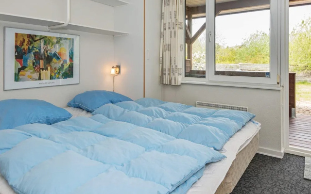 Quaint Holiday Home in Henne Near Henne Golf Course