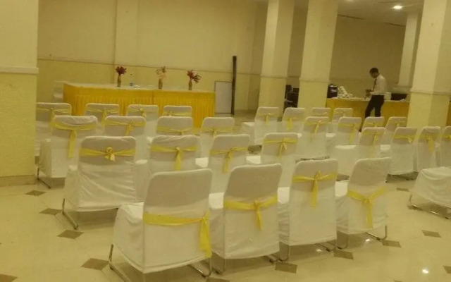 Shiv Hotel