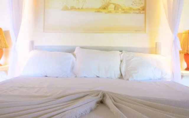 Peninsula Beach Club Hotel