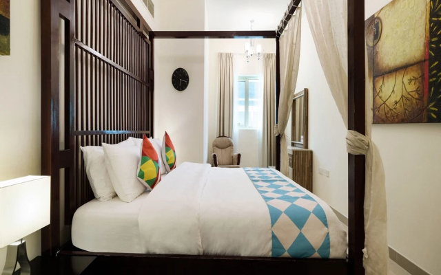 OYO Home 233 1BHK Marina Suites