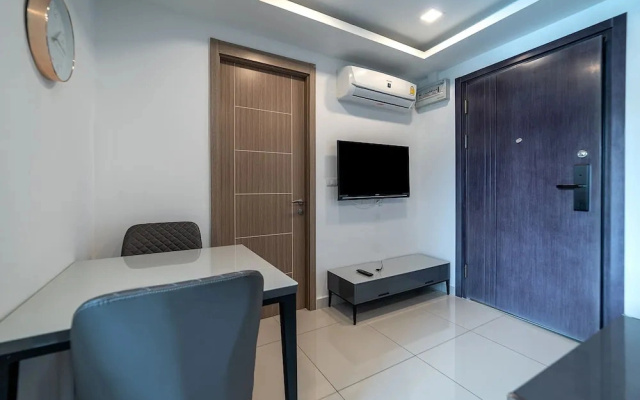 Arcadia Beach Continental by PSR ASIA
