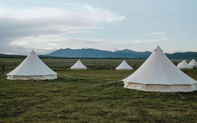 Wander Camp Yellowstone Island Park