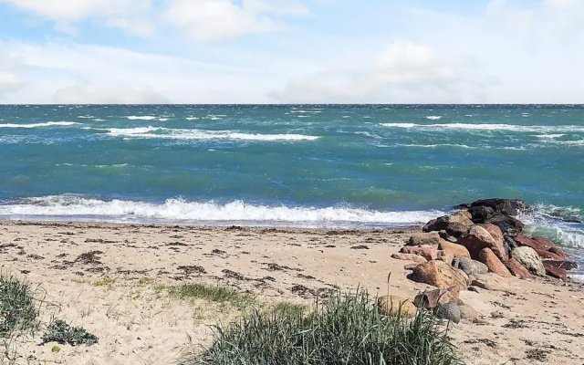 Luring Holiday Home in Poljana With Sea Nearby