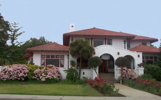 The Darling House in Santa Cruz United States of America from 310