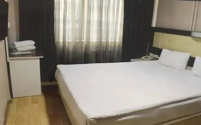 Derya Hotel