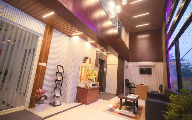 Rosewood Luxury Hotel
