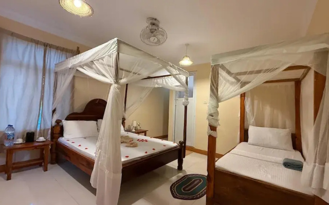 zanz bay hotel