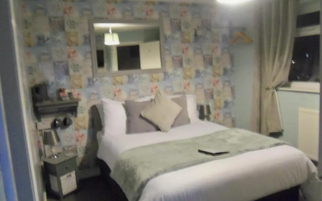 Sefton Hotel