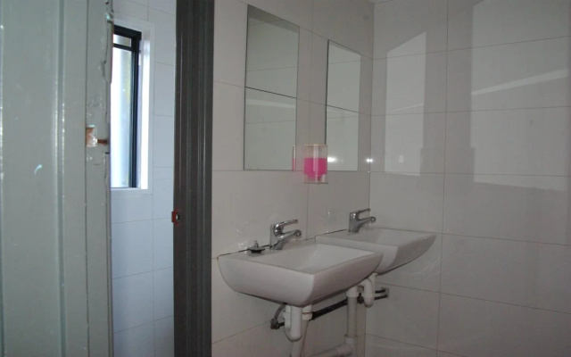 Haus Accommodation - Hostel
