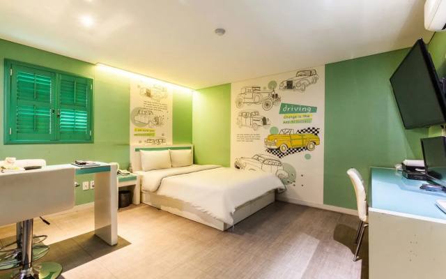 Juan E Hotel