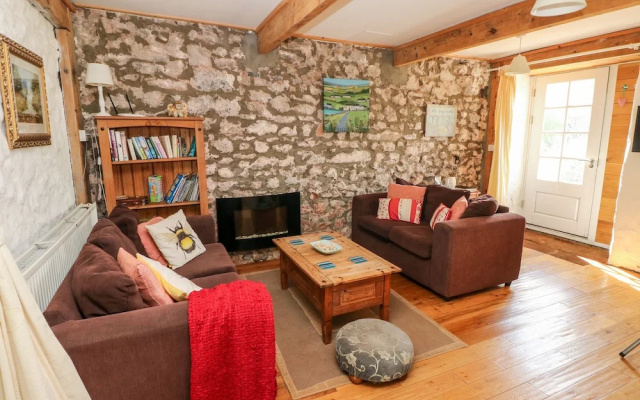Beekeeper's Cottage