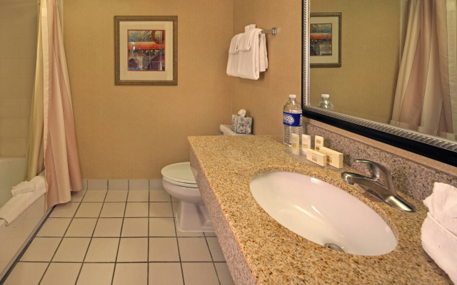 Courtyard by Marriott Hartford Cromwell