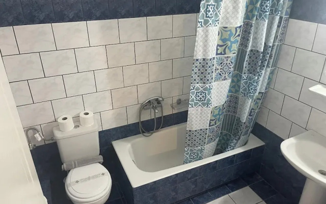 Tarelis Beach Apartments & Studios