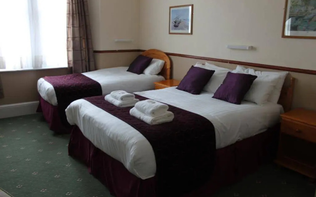 Palm Court Hotel