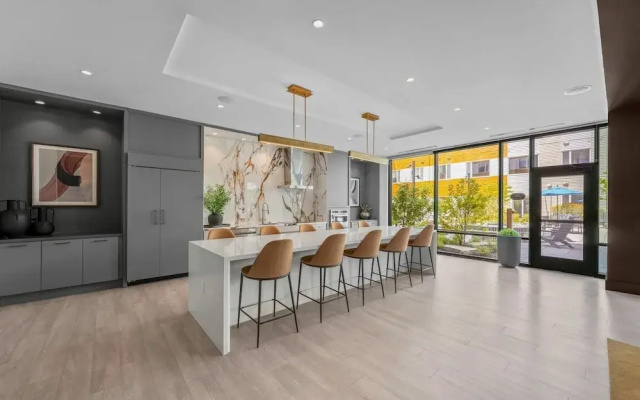 Hyatus Curated Residences Everett