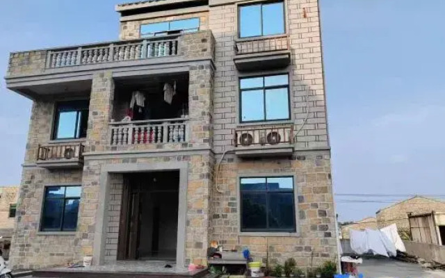 Jianghai Yashe Chinese Inn