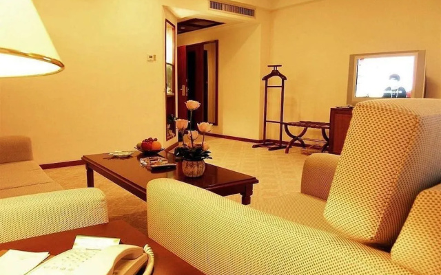 Dolton Resort Tongshenhu Hotel - Changsha