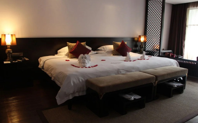 Samantha Resort & Spa
