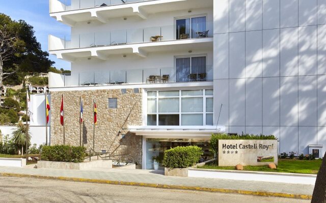 Universal Hotel Castell Royal вид на фасад